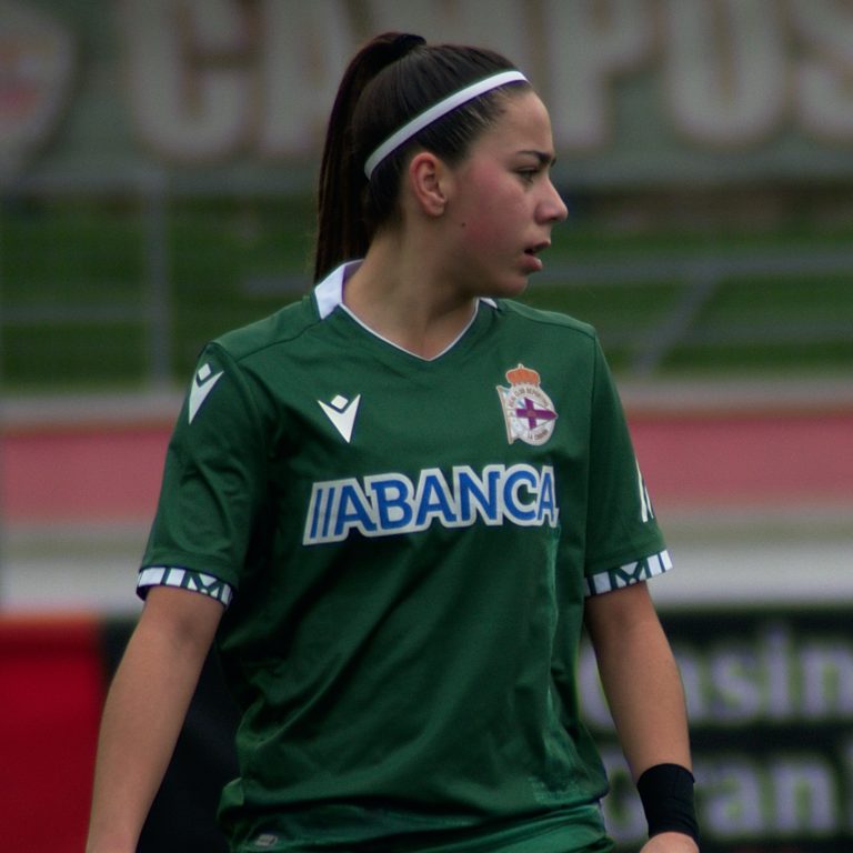 Athenea del Castillo jugando con el Deportivo ABANCA en 2019