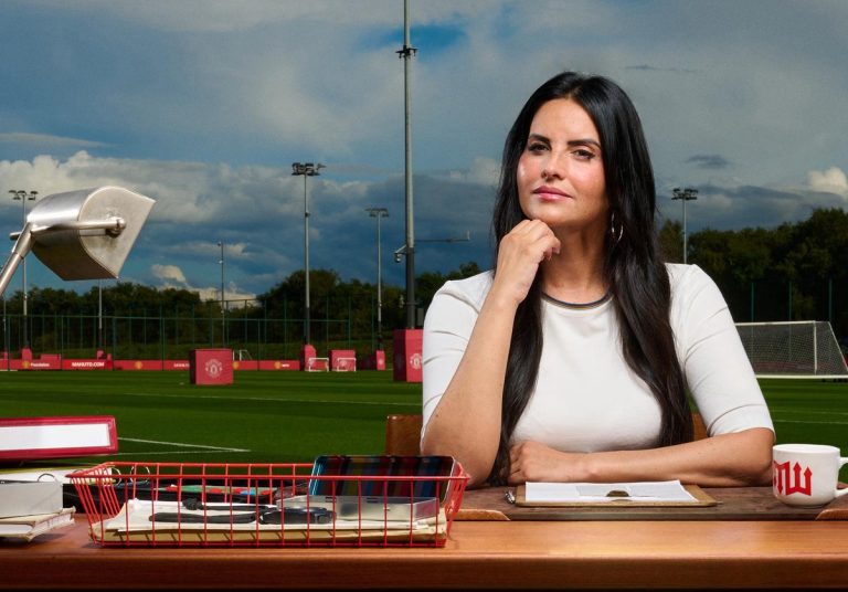 Eva Olid, entrenadora española del Manchester United Women, en su presentación oficial como nueva head coach del club inglés para la WSL 2026/27