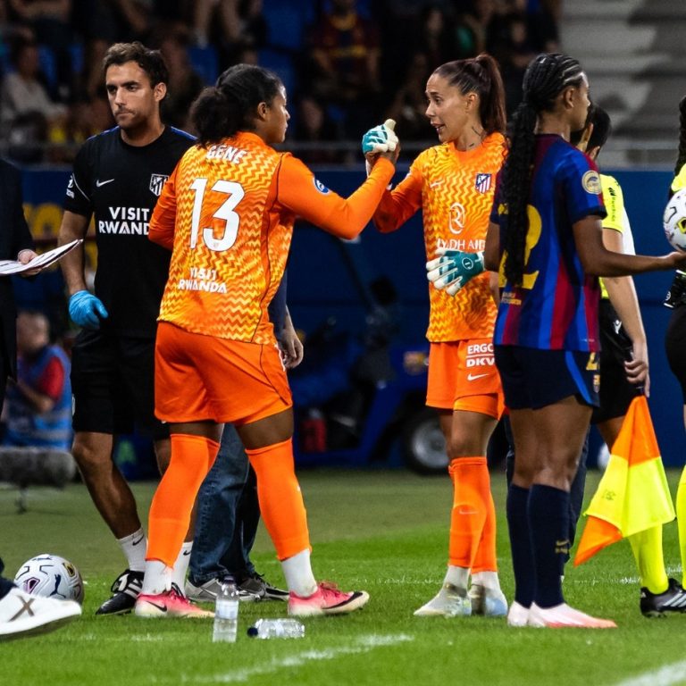 Lola Gallardo, capitana y portera del Atlético de Madrid Femenino