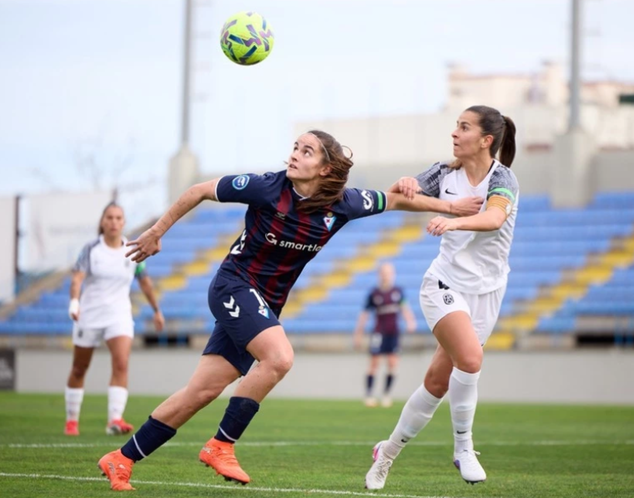El Badalona Women da la sorpresa y golea 1-4 a un Eibar imbatido en Ipurua