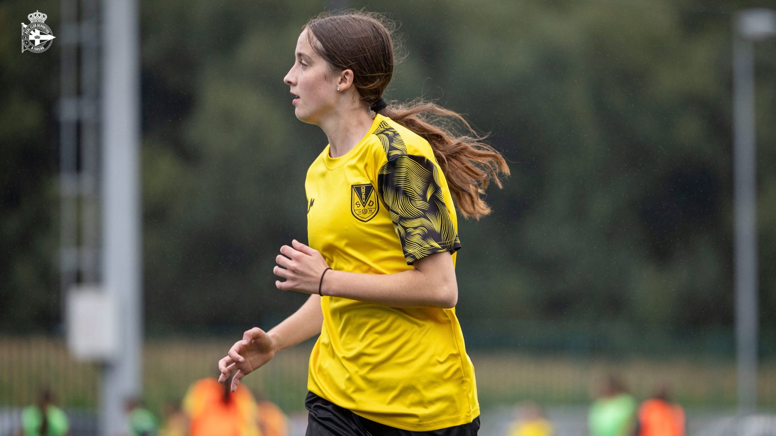 Futbolistas de la cantera femenina del Orzán SD y el Deportivo, rivales del Atlético Villalonga en la jornada 7 de Tercera Federación